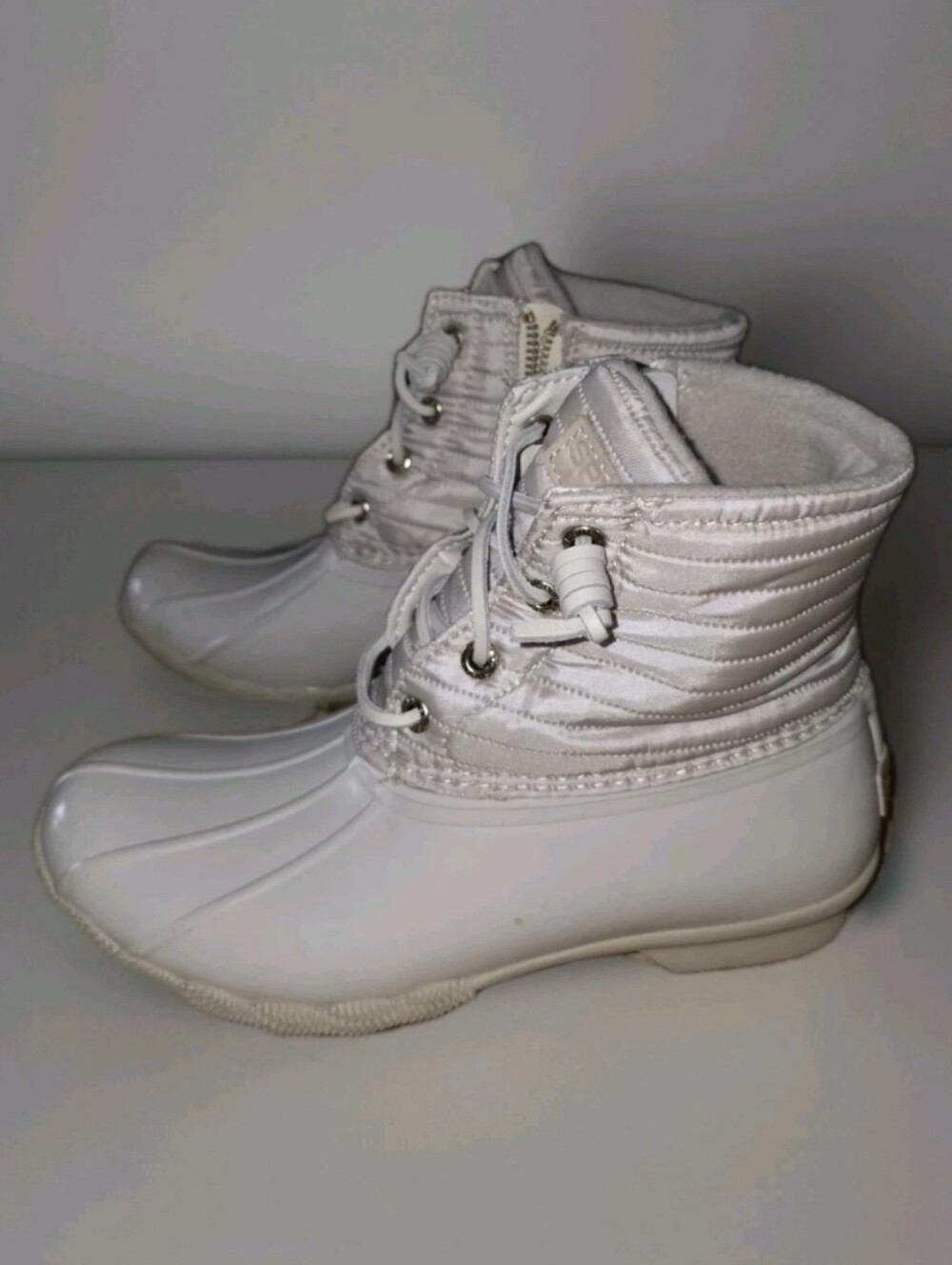 Sperry Top Sider Saltwater  Ivory Chevron Quilted Shaft Nylon Duck Boots 6